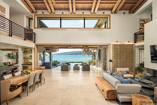 ハワイの別荘売り出し物件】ハワイカイ、ポートロックの大豪邸